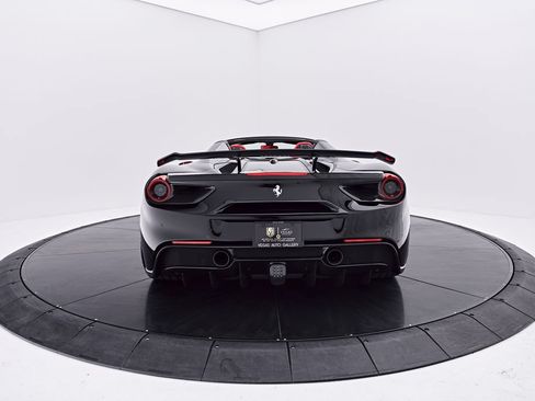 Used 2018 Ferrari 488 Spider RWD image 23