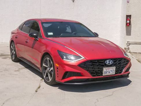 Used 2021 Hyundai Sonata SEL Plus FWD image 3
