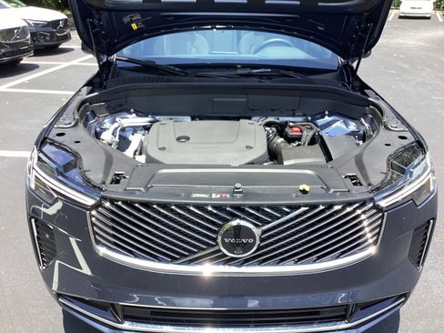 Used 2026 Volvo XC90 B6 Plus w/ Protection Package Premier AWD/4WD image 36