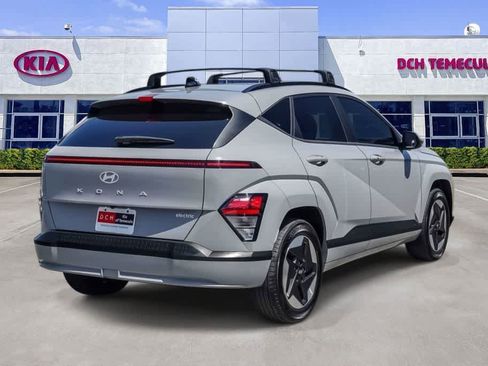 Used 2024 Hyundai Kona SEL FWD image 4