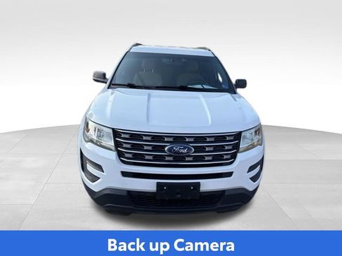 Used 2016 Ford Explorer FWD image 10