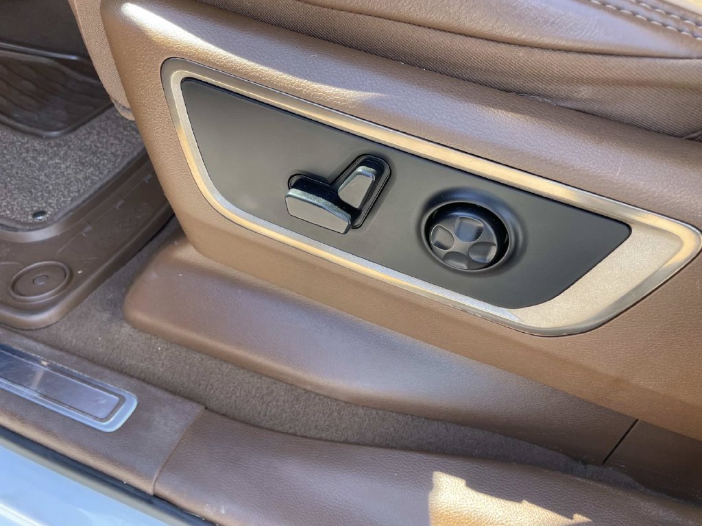 Used 2019 RAM 1500 Limited AWD/4WD image 34