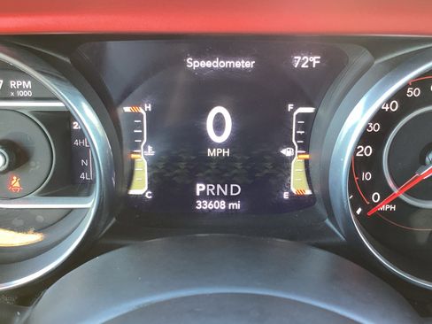 Used 2021 Jeep Gladiator Rubicon w/ Cold Weather Group image 3