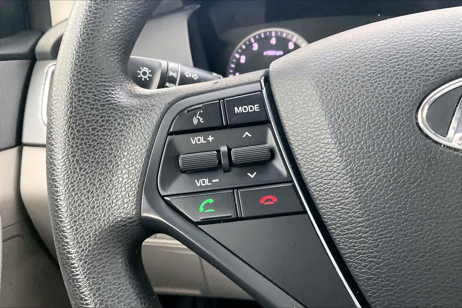 Used 2016 Hyundai Sonata SE FWD image 24