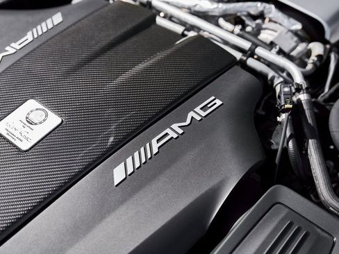 Used 2020 Mercedes-Benz AMG GT R image 31