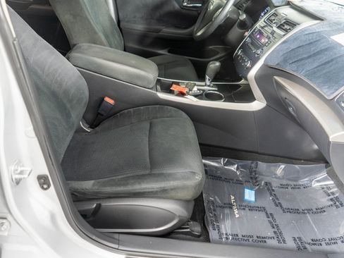 Used 2014 Nissan Altima 2.5 S image 8