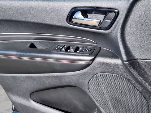 Used 2023 Dodge Durango GT image 7