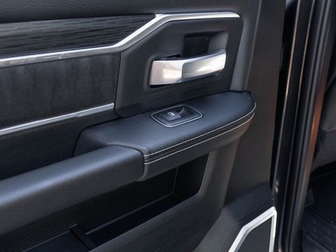 Used 2024 RAM 2500 Laramie w/ Night Edition image 46