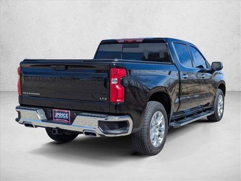 Used 2025 Chevrolet Silverado 1500 LTZ w/ Technology Package image 5