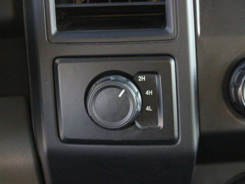 Used 2019 Ford F150 XL image 29