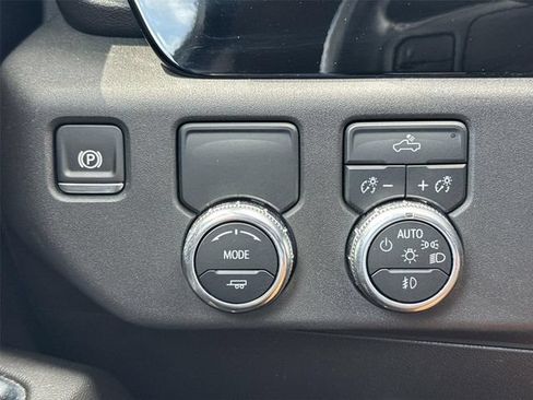 Used 2024 GMC Sierra 1500 Elevation RWD image 18