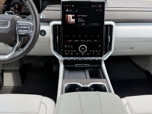 Used 2024 GMC Acadia Denali w/ Super Cruise Package AWD/4WD image 24