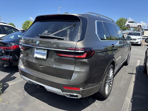 Used 2025 BMW X7 xDrive40i w/ Executive Package AWD/4WD image 22