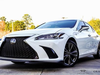 Used 2020 Lexus ES 350 F Sport w/ Accessory Package 2