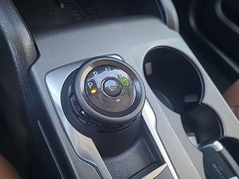 Used 2025 Ford Bronco Sport Outer Banks w/ Outer Banks Tech Package+ AWD/4WD image 25