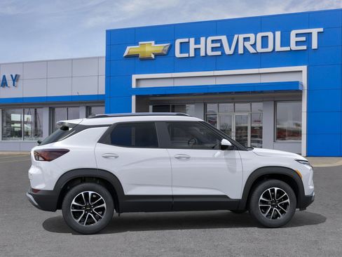New 2026 Chevrolet TrailBlazer LT w/ Convenience Package image 5