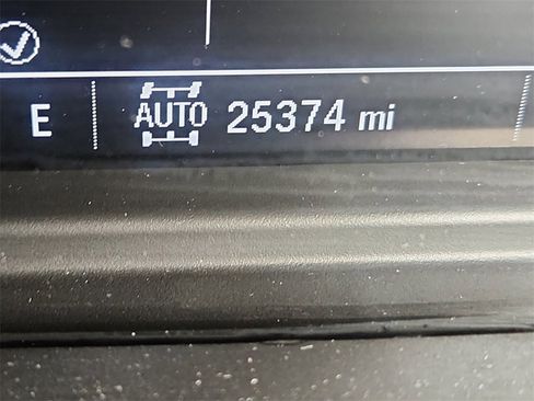 Certified 2023 Chevrolet Silverado 1500 Custom image 16