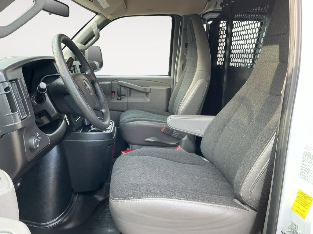 Used 2025 GMC Savana 2500 w/ Driver Convenience Package RWD image 16