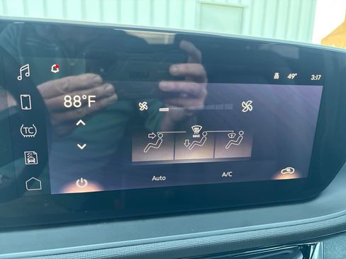 New 2026 Buick Envista Sport Touring w/ Convenience I Package FWD image 27