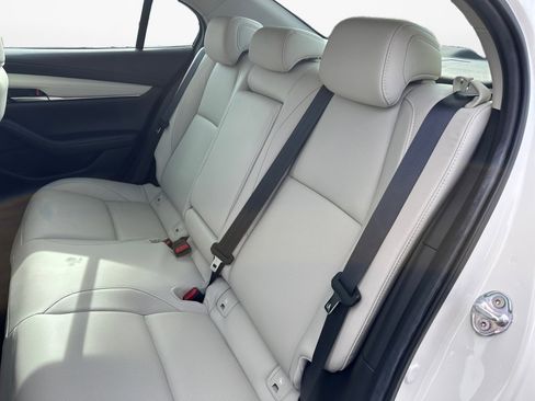 Used 2024 MAZDA MAZDA3 2.5 Turbo Sedan w/Premium Plus image 15