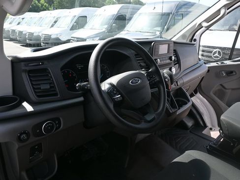 Used 2025 Ford Transit 250 Low Roof w/ Exterior Upgrade Package RWD image 8
