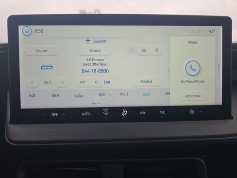 New 2025 Ford Maverick XLT w/ Black Appearance Package image 27