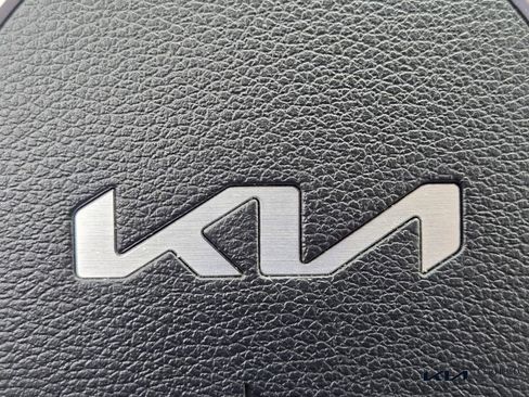 Certified 2024 Kia Sportage EX image 30