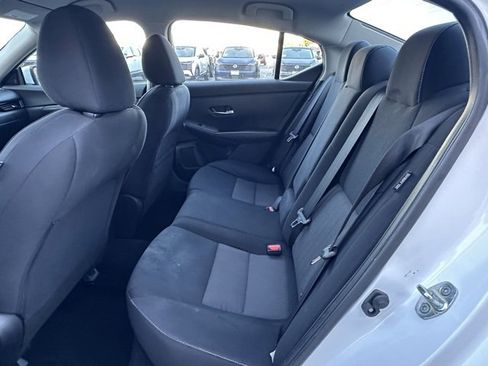 Certified 2022 Nissan Sentra SV image 10