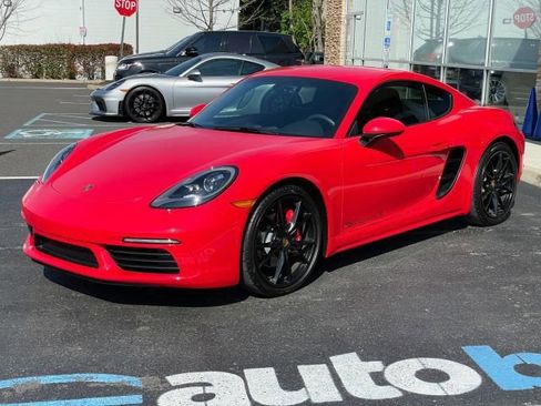 Used 2025 Porsche 718 Cayman S RWD image 45