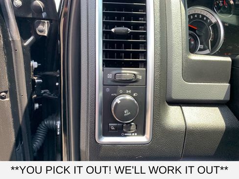 Used 2019 RAM 1500 Warlock AWD/4WD image 13
