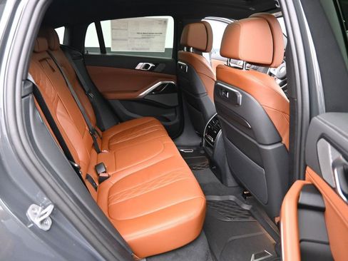 New 2026 BMW X6 xDrive40i AWD/4WD image 31