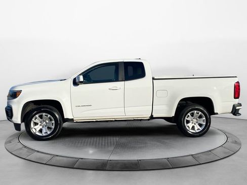 Used 2022 Chevrolet Colorado LT w/ Fleet Safety Package image 2