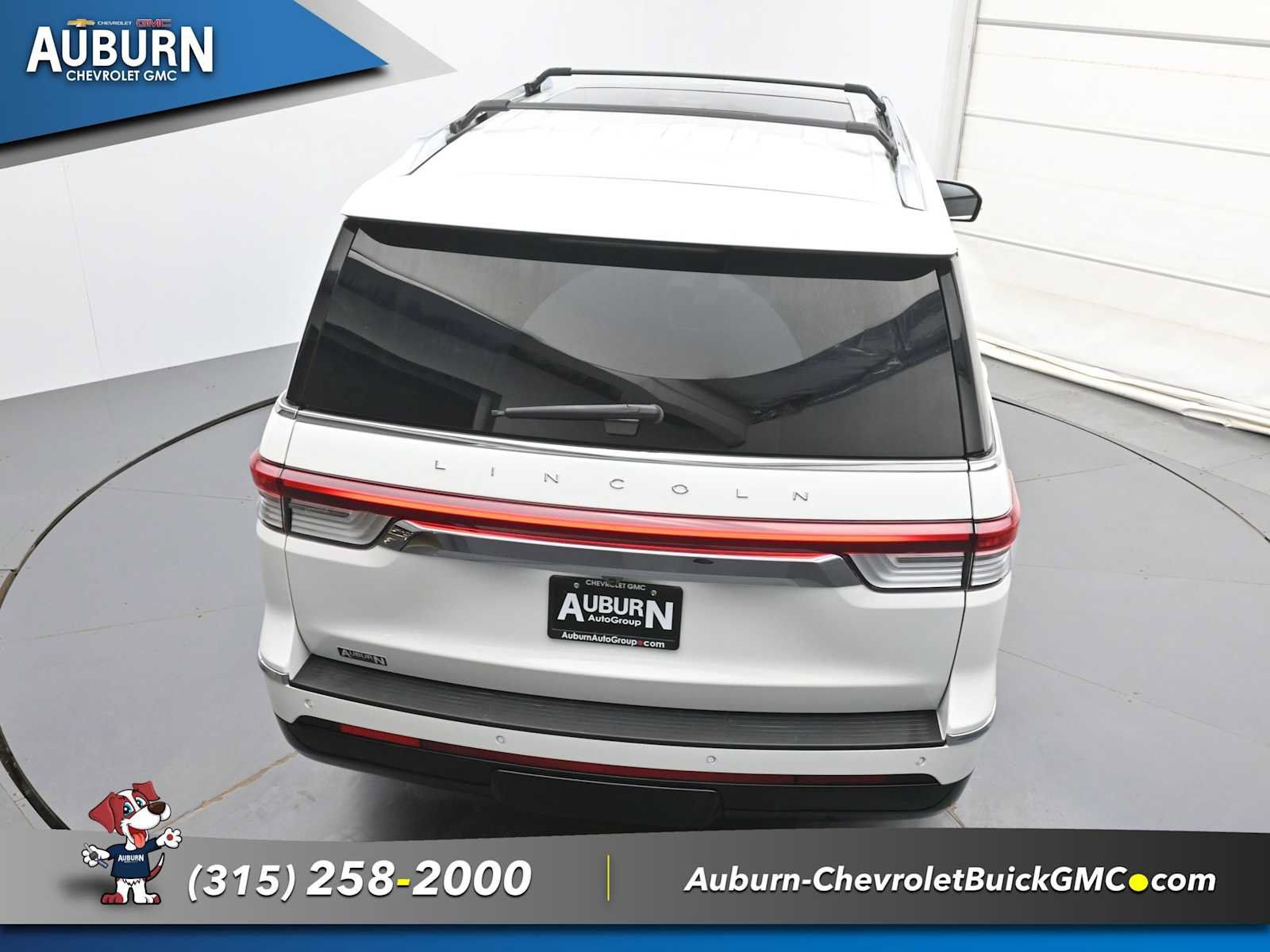 Used 2023 Lincoln Navigator Reserve AWD/4WD image 35