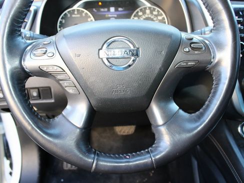 Used 2021 Nissan Murano Platinum image 12