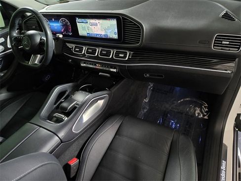 Used 2024 Mercedes-Benz GLS 580 GLS 580 image 25