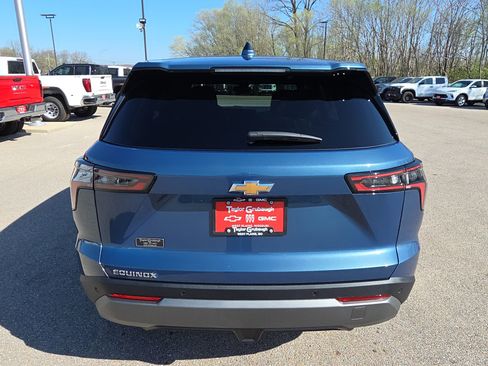 New 2026 Chevrolet Equinox LT image 7
