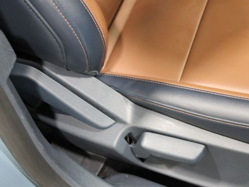 Used 2022 Ford Maverick Lariat w/ Lariat Luxury Package image 33