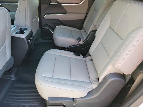 New 2026 GMC Acadia Elevation w/ Elevation Premium Package image 14