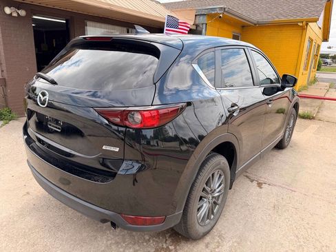 Used 2017 MAZDA CX-5 Touring FWD image 5