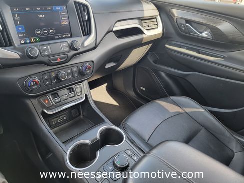 Used 2021 GMC Terrain SLT w/ Infotainment Package II image 26