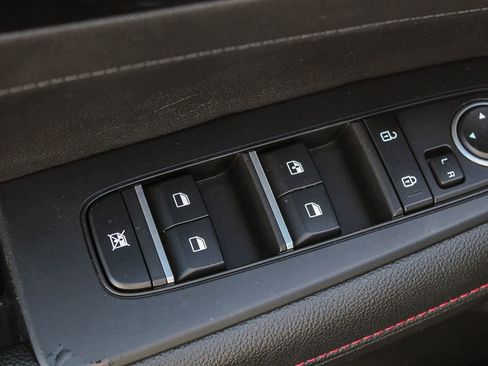 Used 2023 Kia Forte GT image 28