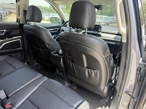 Used 2020 Kia Telluride S w/ S 8 Passenger Seating Package FWD image 26