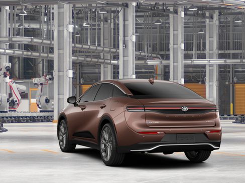 New 2026 Toyota Crown w/ Advanced Technology Package AWD/4WD image 7