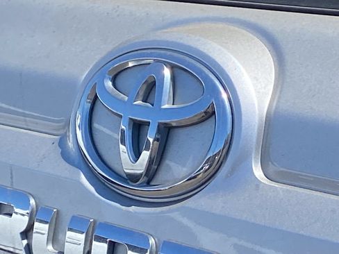 Certified 2024 Toyota 4Runner SR5 AWD/4WD image 4