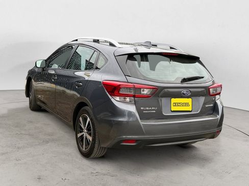 Used 2023 Subaru Impreza Premium image 2