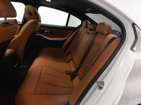 Certified 2024 BMW 330i Sedan w/ Convenience Package RWD image 11
