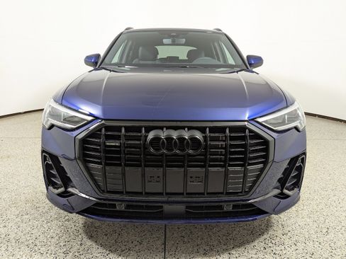 New 2025 Audi Q3 2.0T Premium image 2