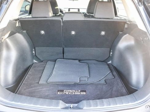 Used 2022 Toyota Corolla Cross LE FWD image 30