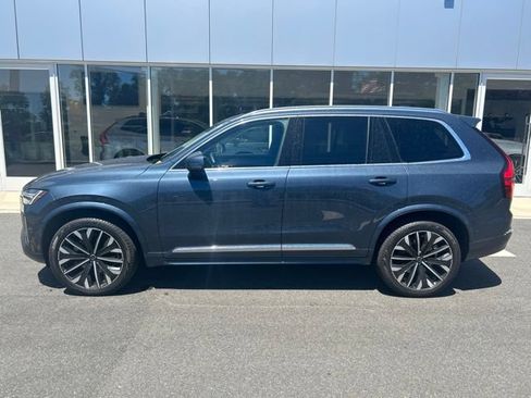 Certified 2025 Volvo XC90 B6 Plus AWD/4WD image 2