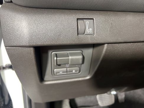 New 2026 Chevrolet Colorado Z71 w/ Z71 Convenience Package 2 image 18